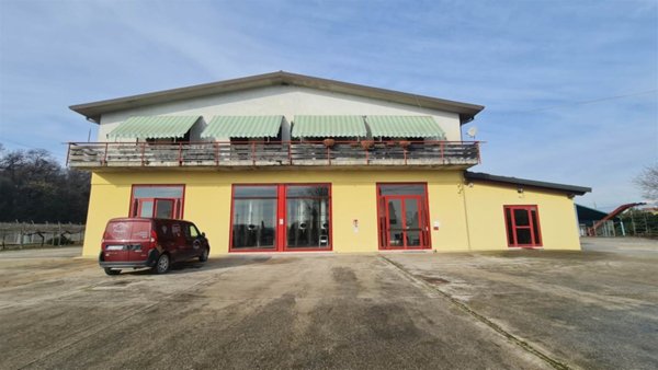ufficio in vendita a Sona