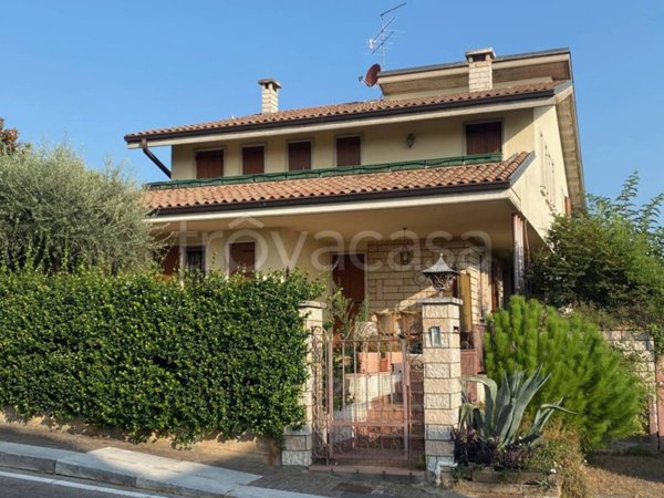 casa indipendente in vendita a Sona in zona San Giorgio in Salici