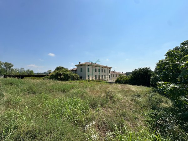 casa indipendente in vendita a Sona