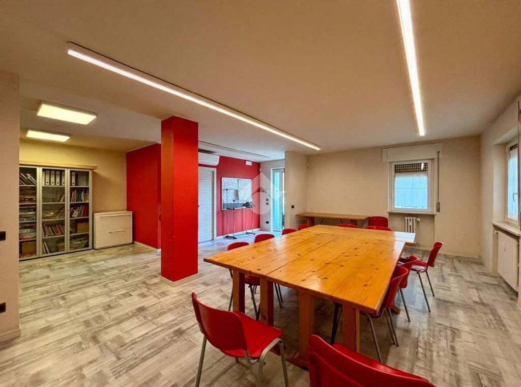 appartamento in vendita a Sona in zona Lugagnano