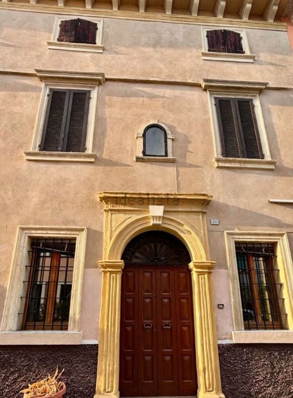 appartamento in vendita a Sona in zona Lugagnano