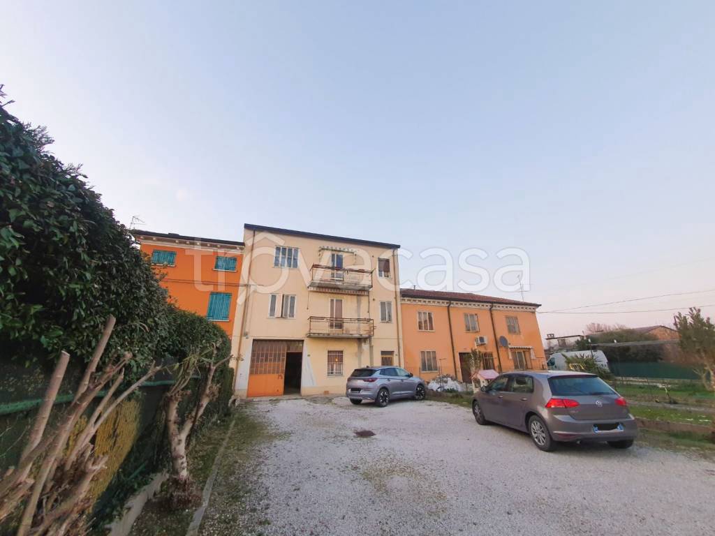 appartamento in vendita a Sorgà in zona Bonferraro