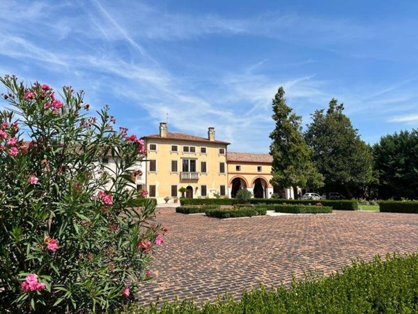 casa indipendente in vendita a Sorgà