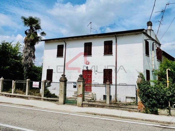 casa indipendente in vendita a Sorgà in zona Bonferraro