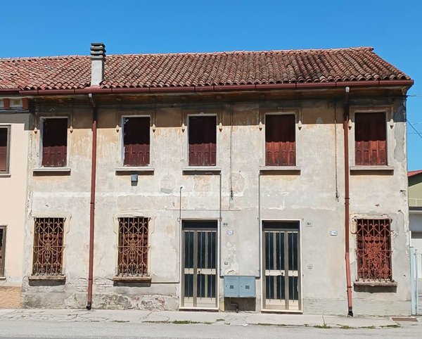 casa indipendente in vendita a Sorgà in zona Bonferraro