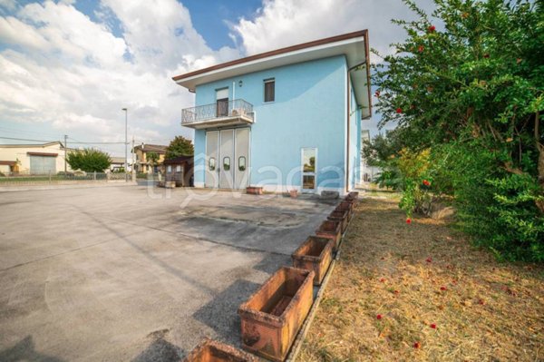 casa indipendente in vendita a Sorgà in zona Bonferraro