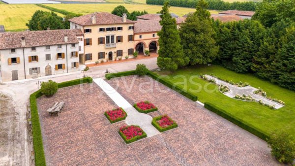 villa in vendita a Sorgà