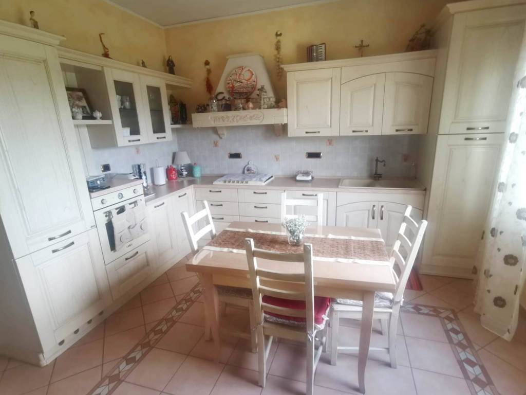 appartamento in vendita a Sorgà in zona Bonferraro