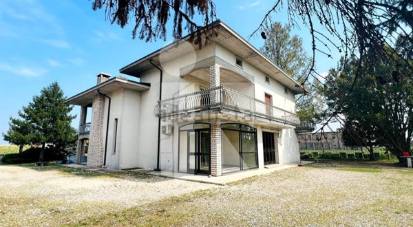casa indipendente in vendita a Sorgà