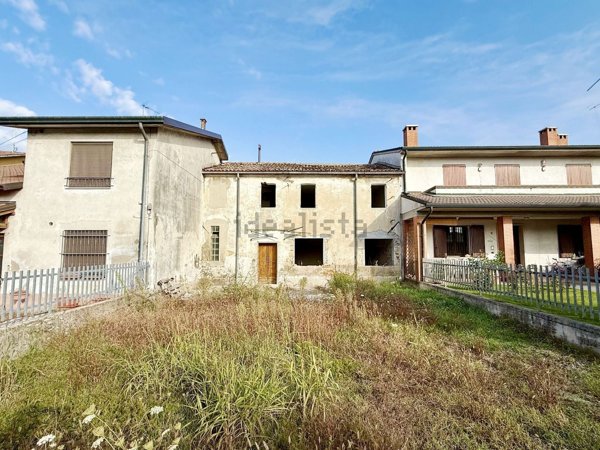 casa indipendente in vendita a Sorgà in zona Bonferraro