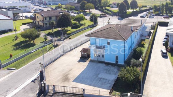 casa indipendente in vendita a Sorgà in zona Bonferraro