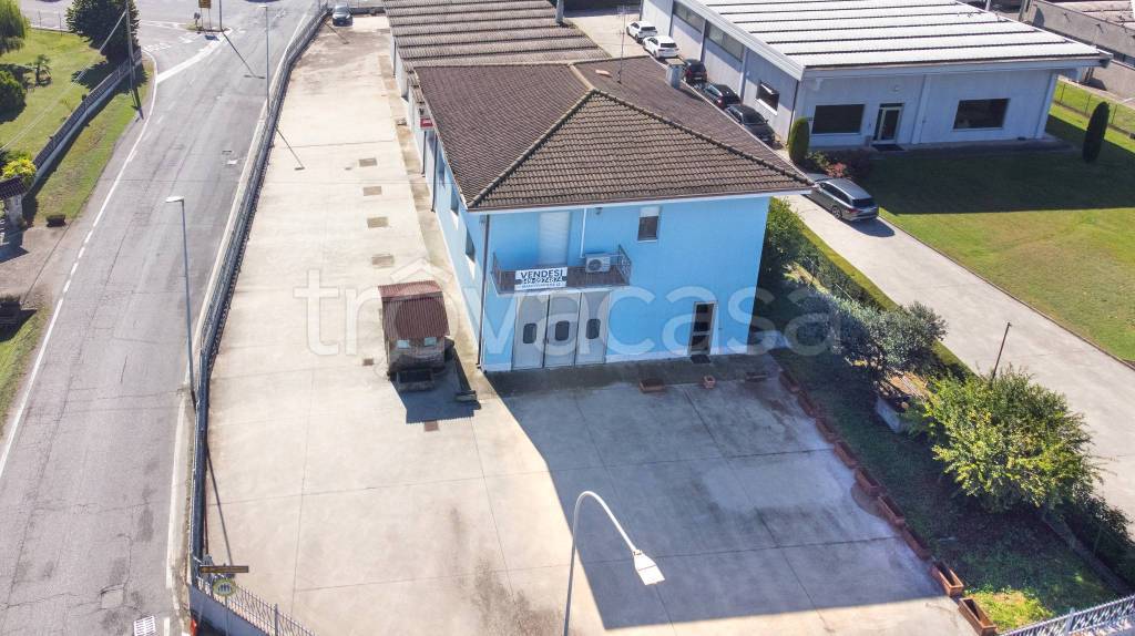 casa indipendente in vendita a Sorgà in zona Bonferraro