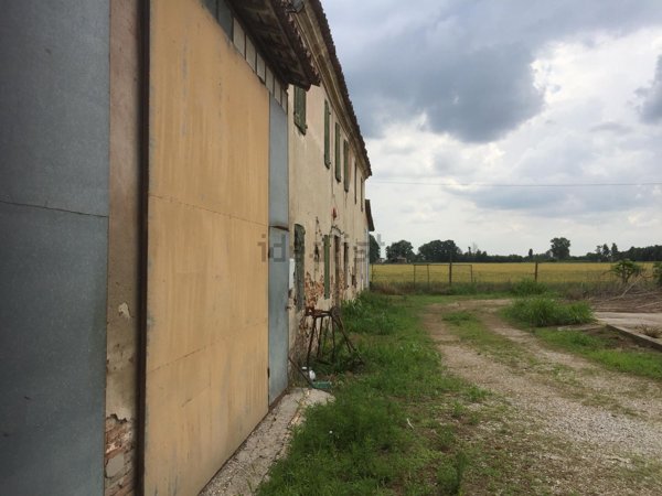 appartamento in vendita a Sorgà in zona Pampuro