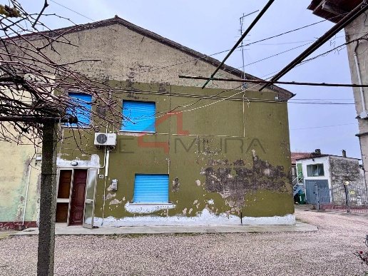 casa indipendente in vendita a Sorgà in zona Bonferraro