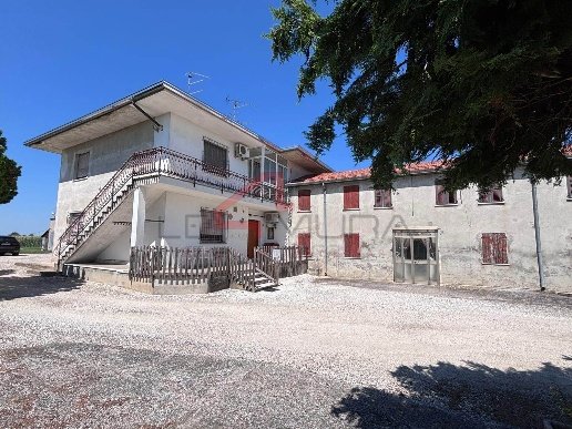 appartamento in vendita a Sorgà in zona Pampuro