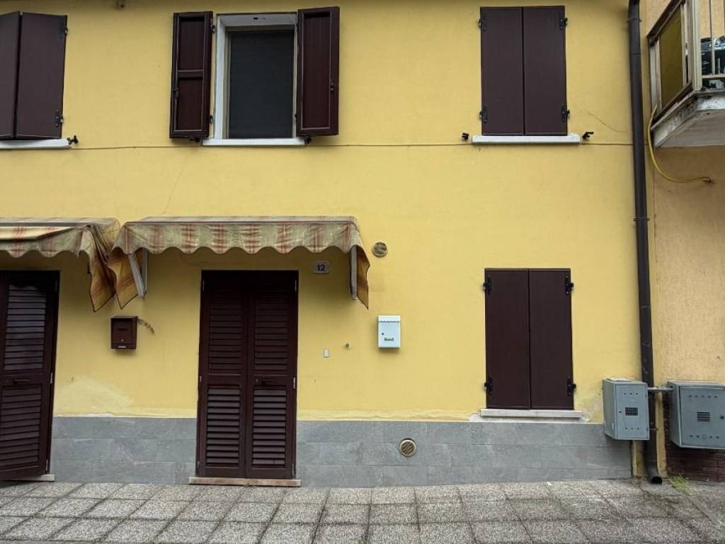 casa indipendente in vendita a Sorgà in zona Pontepossero