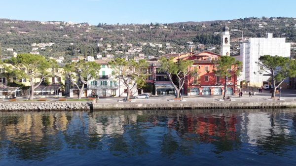 appartamento in vendita a Torri del Benaco