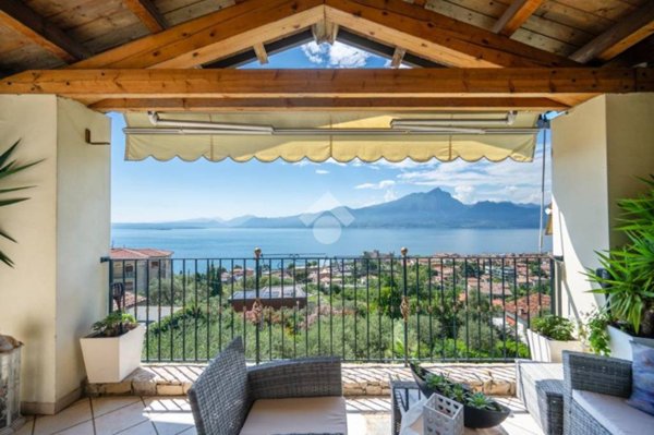 appartamento in vendita a Torri del Benaco