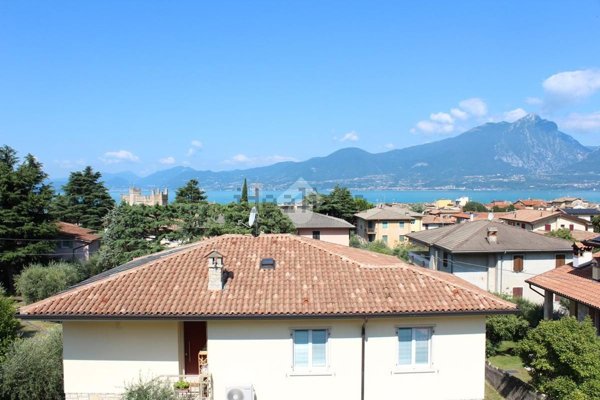 appartamento in vendita a Torri del Benaco