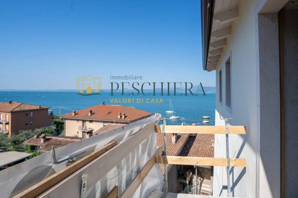 appartamento in vendita a Torri del Benaco