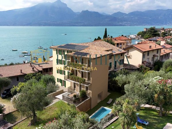 appartamento in vendita a Torri del Benaco