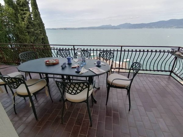 appartamento in vendita a Torri del Benaco