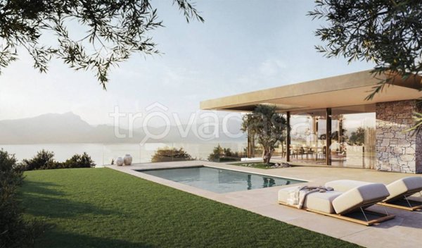 casa indipendente in vendita a Torri del Benaco