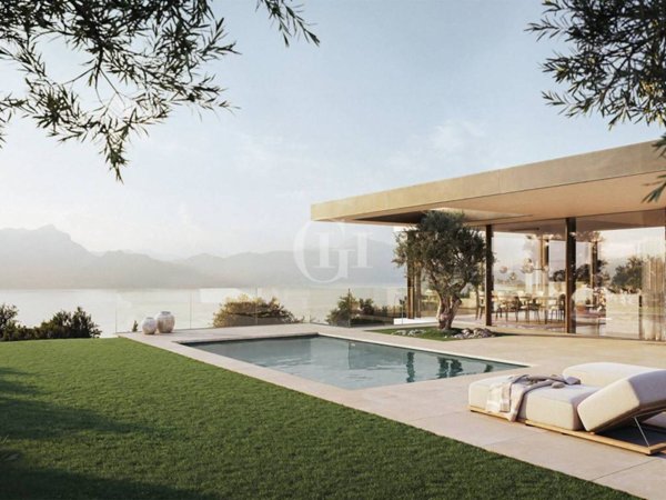 casa indipendente in vendita a Torri del Benaco