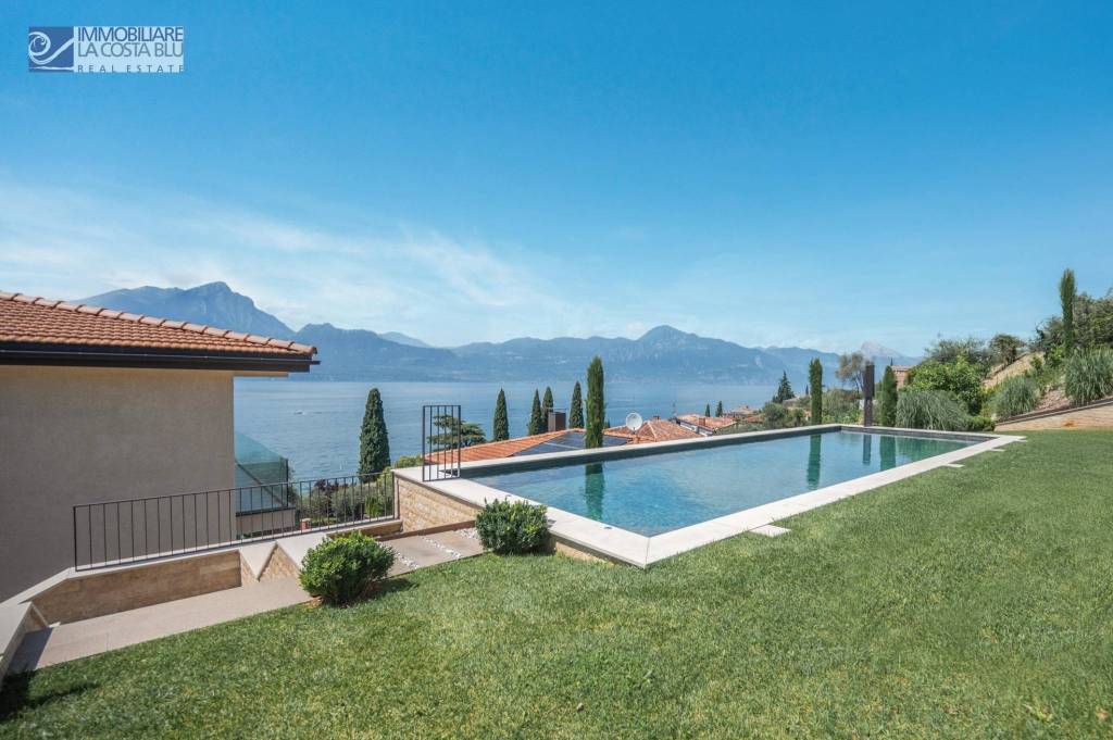 appartamento in vendita a Torri del Benaco