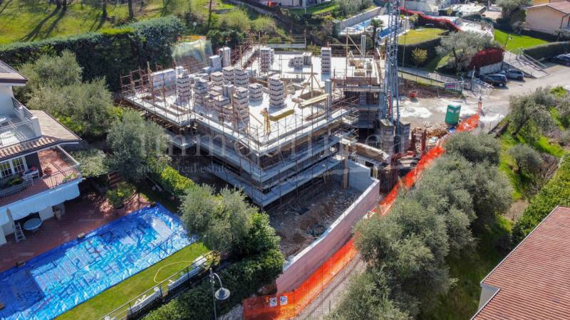 appartamento in vendita a Torri del Benaco in zona Albisano