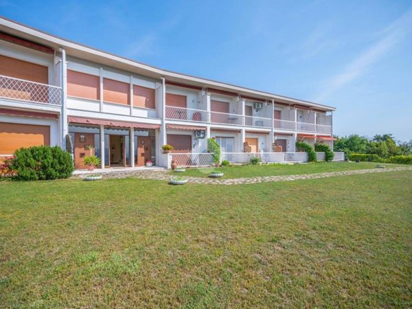 appartamento in vendita a Torri del Benaco