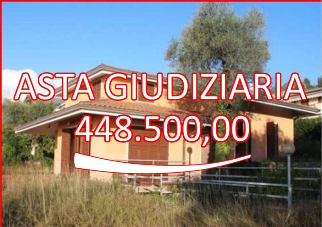 casa indipendente in vendita a Torri del Benaco in zona Albisano