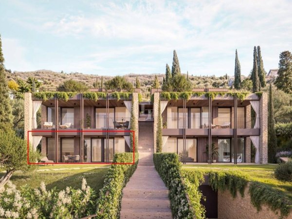 appartamento in vendita a Torri del Benaco