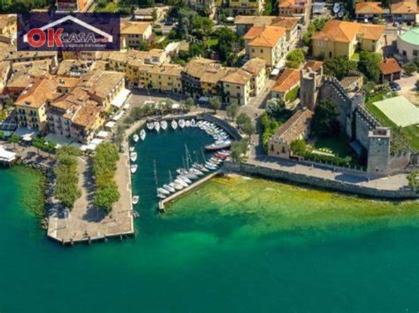 appartamento in vendita a Torri del Benaco