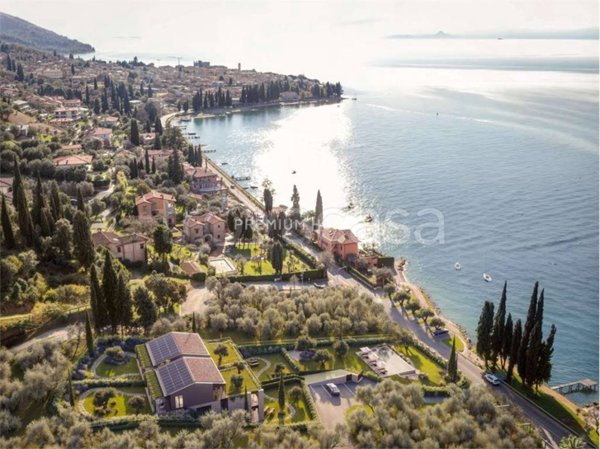 appartamento in vendita a Torri del Benaco