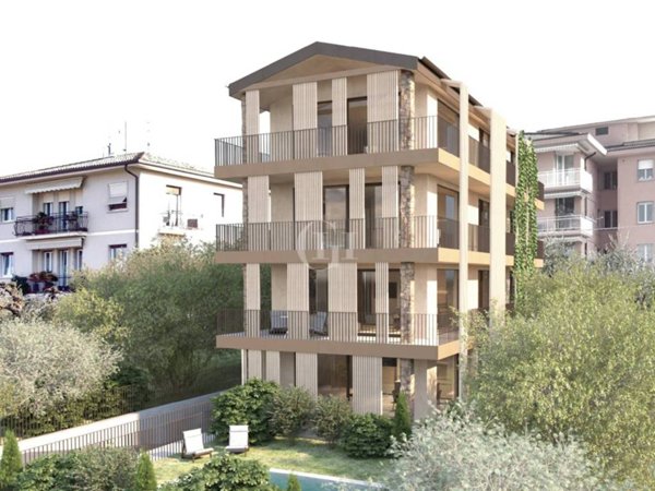 appartamento in vendita a Torri del Benaco