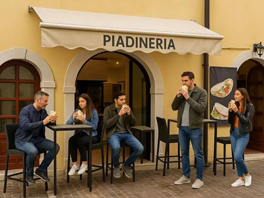 negozio in vendita a Torri del Benaco