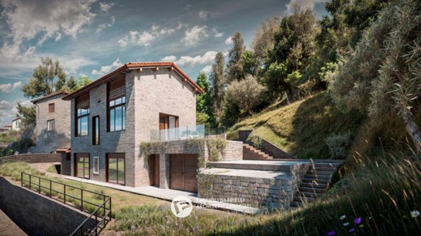 casa indipendente in vendita a Torri del Benaco