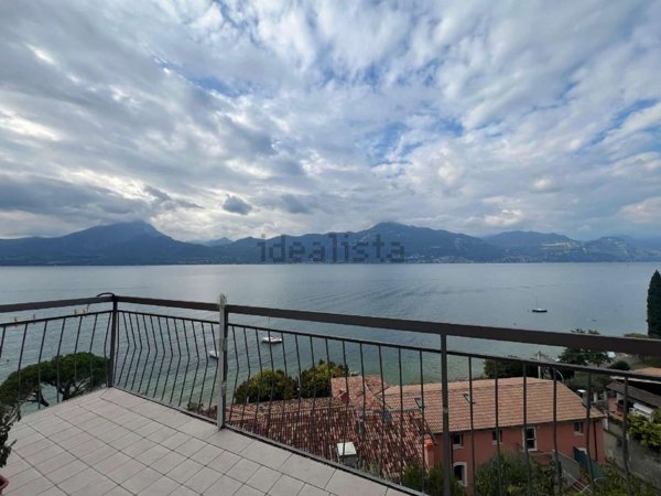 appartamento in vendita a Torri del Benaco in zona Pai