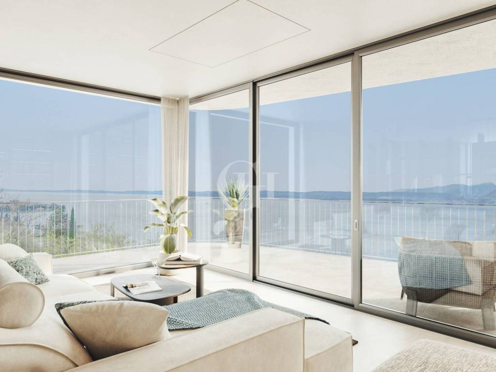 casa indipendente in vendita a Torri del Benaco