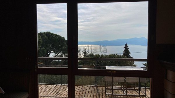 appartamento in vendita a Torri del Benaco