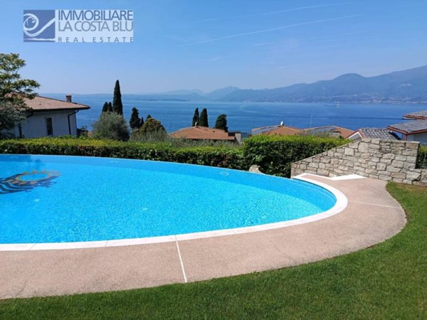 appartamento in vendita a Torri del Benaco