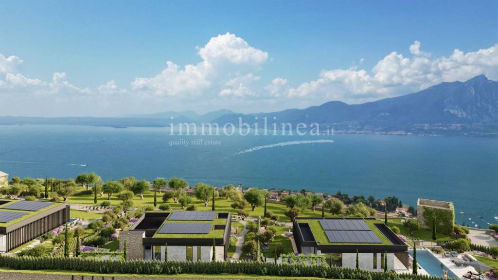 casa indipendente in vendita a Torri del Benaco