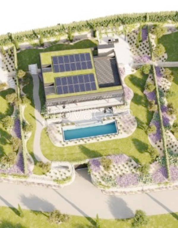 casa indipendente in vendita a Torri del Benaco