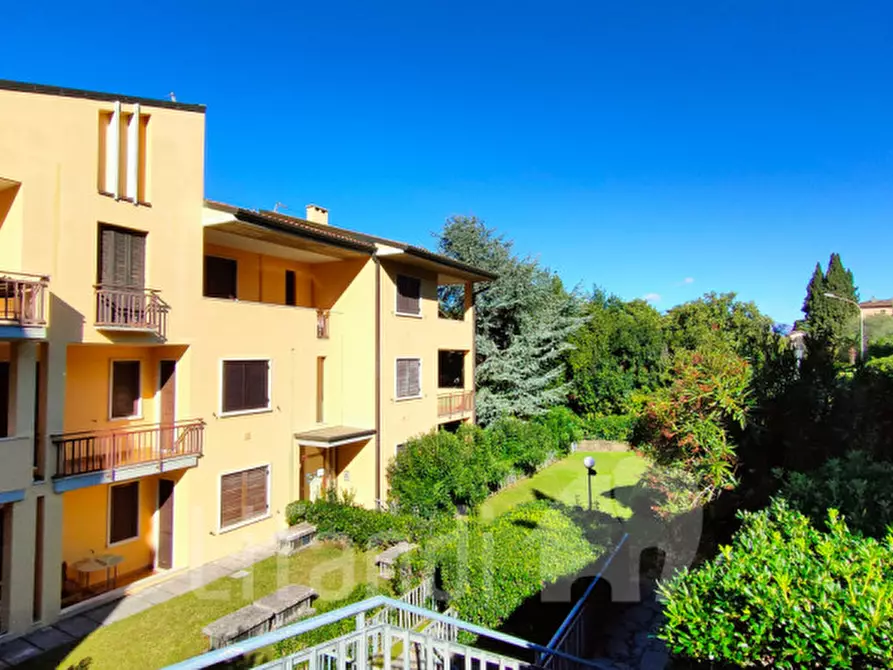 appartamento in vendita a Torri del Benaco