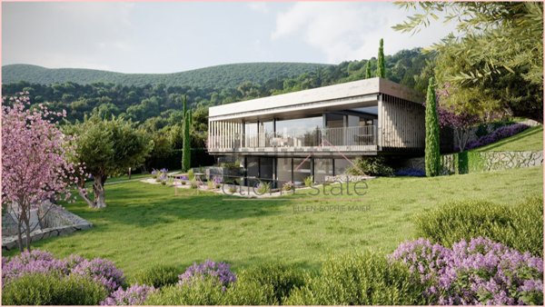 casa indipendente in vendita a Torri del Benaco