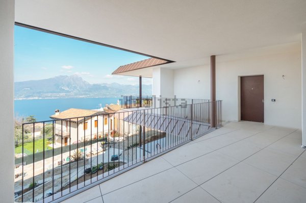 appartamento in vendita a Torri del Benaco