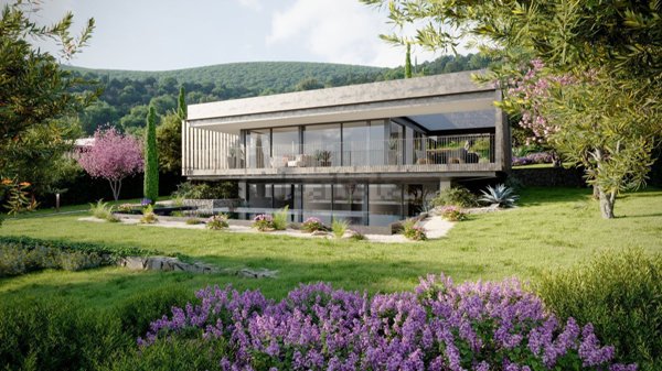 casa indipendente in vendita a Torri del Benaco