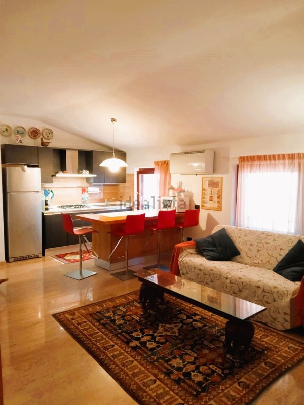 appartamento in vendita a Torri del Benaco