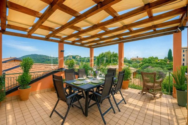 appartamento in vendita a Torri del Benaco